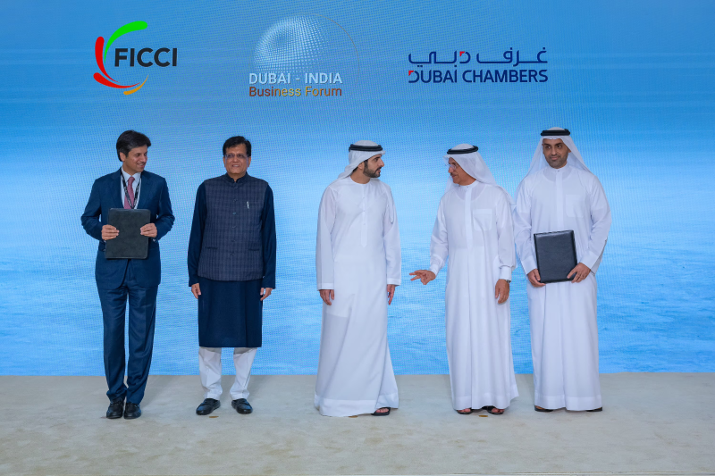 Hamdan bin Mohammed and India’s Minister of Commerce and Industry witness signing of 8 MoUS