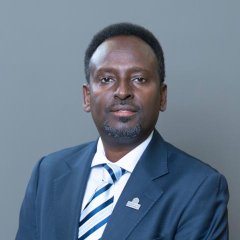 Dr. Abdirizak Moalin Hussein